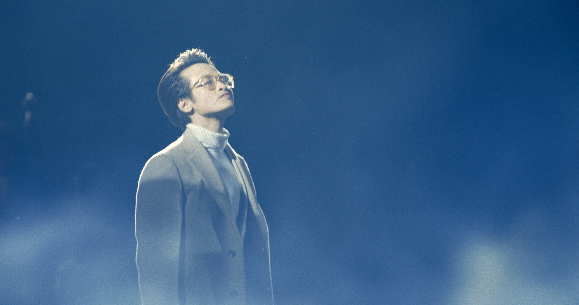 Chân Trời Rực Rỡ: Cách nhìn lại những đứt gãy của lịch sử và hỏi con người về niềm tin cuối cùng - mình thuộc về đâu?- Ảnh 5. Chân Trời Rực Rỡ: Cách nhìn lại những đứt gãy của lịch sử và hỏi con người về niềm tin cuối cùng - mình thuộc về đâu?- Ảnh 5.