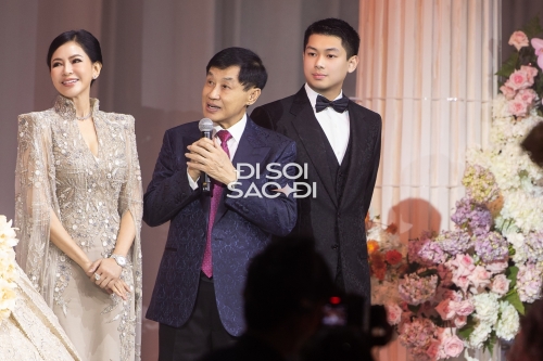 Tiên Nguyễn bất ngờ bị Tiên Nguyễn bất ngờ bị