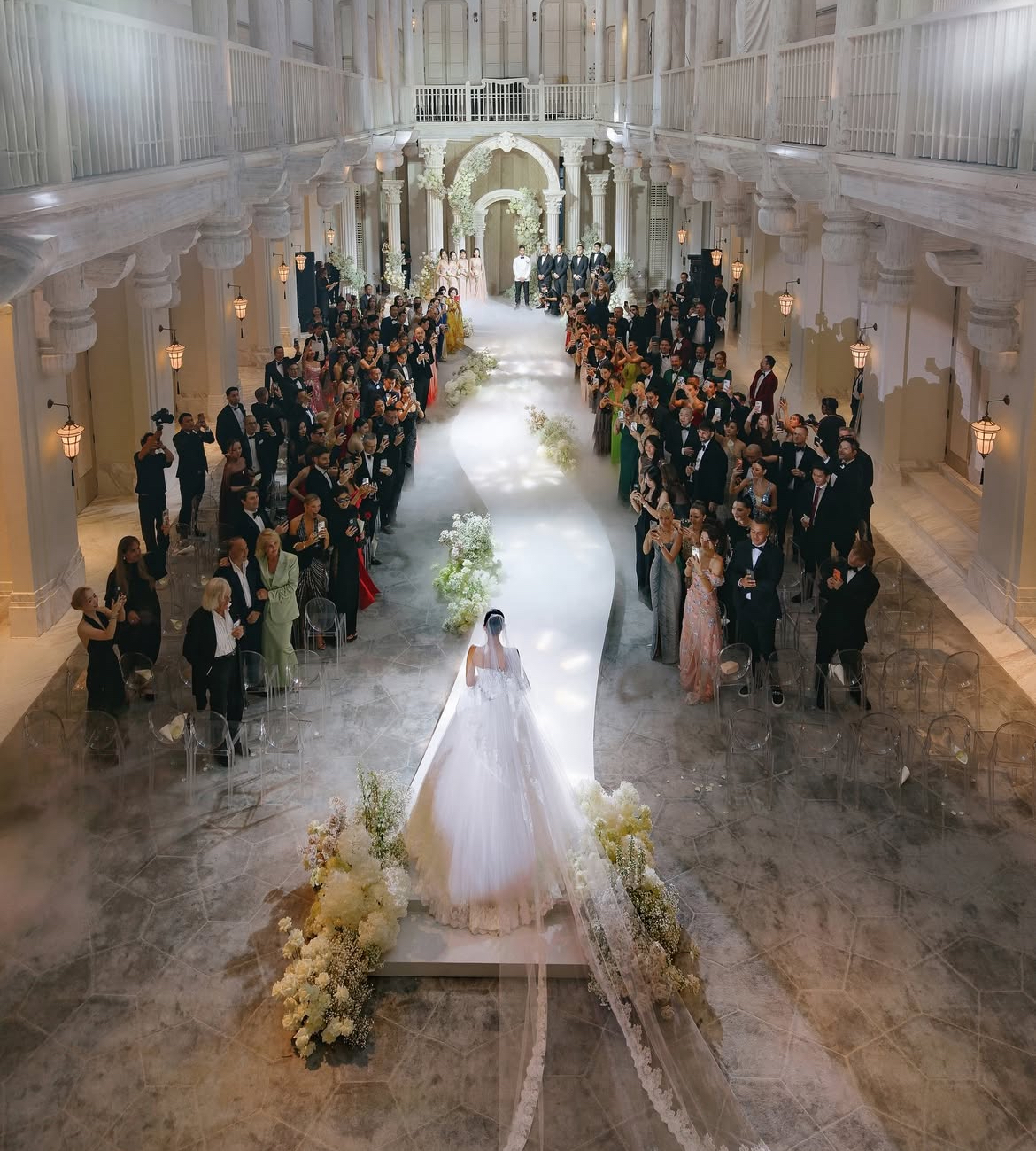 Không thể ngờ phu nhân tỷ phú Johnathan Hạnh Nguyễn đã đến mức này!- Ảnh 12. Không thể ngờ phu nhân tỷ phú Johnathan Hạnh Nguyễn đã đến mức này!- Ảnh 12.