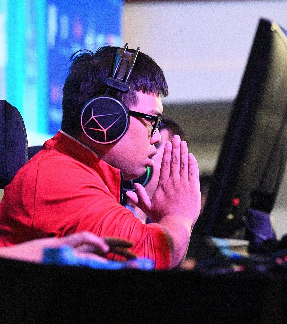 Tuyển thủ Việt Nam gục đầu bật khóc vì vụt mất HCV Audition, Tuyển thủ Việt Nam gục đầu bật khóc vì vụt mất HCV Audition,