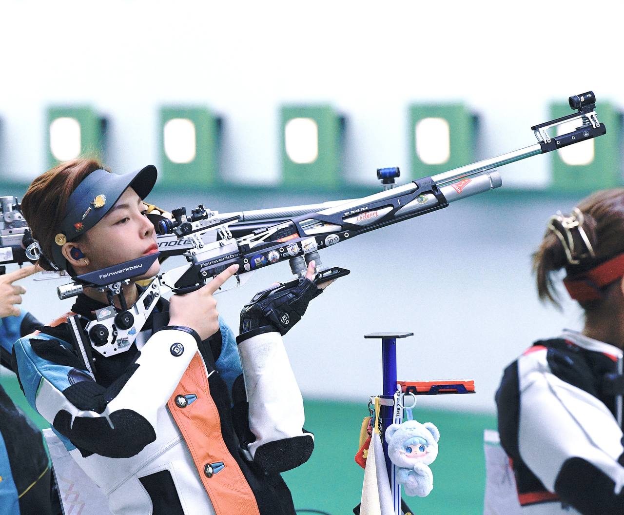 3 mỹ nhân xinh phát sáng ở trường bắn SEA Games, một chi tiết nhìn thôi cũng thấy rưng rưng tự hào Việt Nam- Ảnh 3. 3 mỹ nhân xinh phát sáng ở trường bắn SEA Games, một chi tiết nhìn thôi cũng thấy rưng rưng tự hào Việt Nam- Ảnh 3.