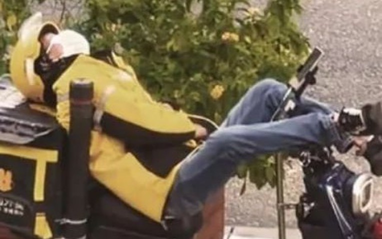 Phát hiện thanh niên 26 tuổi làm shipper, 3 năm kiếm hơn 3,8 tỷ đồng- Ảnh 1.