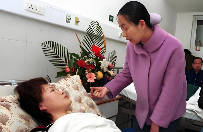 L&agrave;m gi&uacute;p việc 3 năm, b&agrave; chủ cho lu&ocirc;n t&ocirc;i cuốn sổ 500 triệu nhưng khiến t&ocirc;i "khốn khổ kh&ocirc;ng n&oacute;i n&ecirc;n lời"- Ảnh 1.