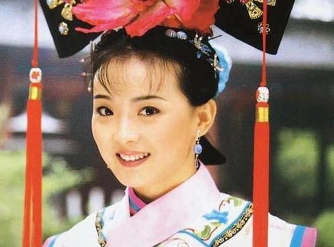 Không tin được đây là visual con trai 19 tuổi của mỹ nhân đẹp nhất Hoàn Châu Cách Cách!- Ảnh 4. Không tin được đây là visual con trai 19 tuổi của mỹ nhân đẹp nhất Hoàn Châu Cách Cách!- Ảnh 4.