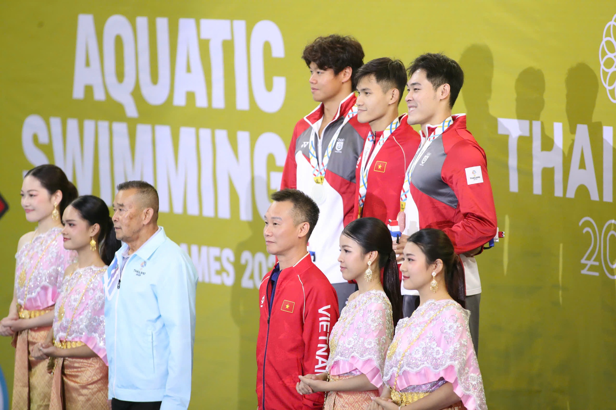 Viral nhất hôm nay: "Hoàng tử ếch" Phạm Thanh Bảo vô đối tại SEA Games, nhắc cô gái tên "T" gây xôn xao cõi mạng- Ảnh 10. Viral nhất hôm nay: "Hoàng tử ếch" Phạm Thanh Bảo vô đối tại SEA Games, nhắc cô gái tên "T" gây xôn xao cõi mạng- Ảnh 10.