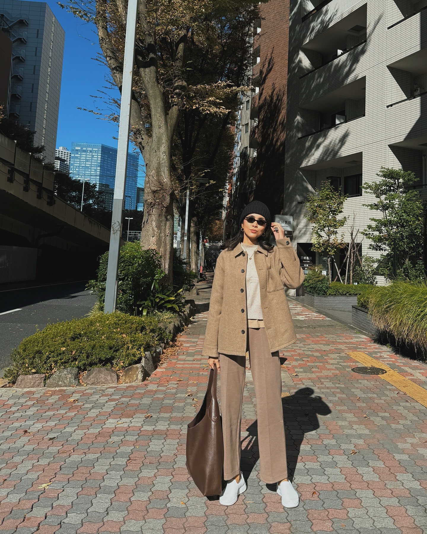 10 bộ cánh tối giản tuyệt đẹp của mỹ nhân Việt, ngắm là không muốn diện đồ cầu kỳ nữa- Ảnh 7. 10 bộ cánh tối giản tuyệt đẹp của mỹ nhân Việt, ngắm là không muốn diện đồ cầu kỳ nữa- Ảnh 7.