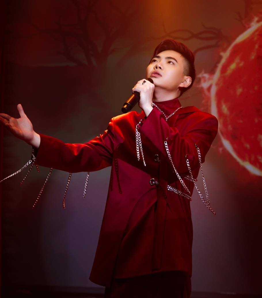 Thiếu gia ngh&igrave;n tỷ ban ng&agrave;y l&agrave;m CEO, đ&ecirc;m l&agrave;m ca sĩ: C&aacute;t-x&ecirc; chưa từng l&agrave; vấn đề- Ảnh 3.