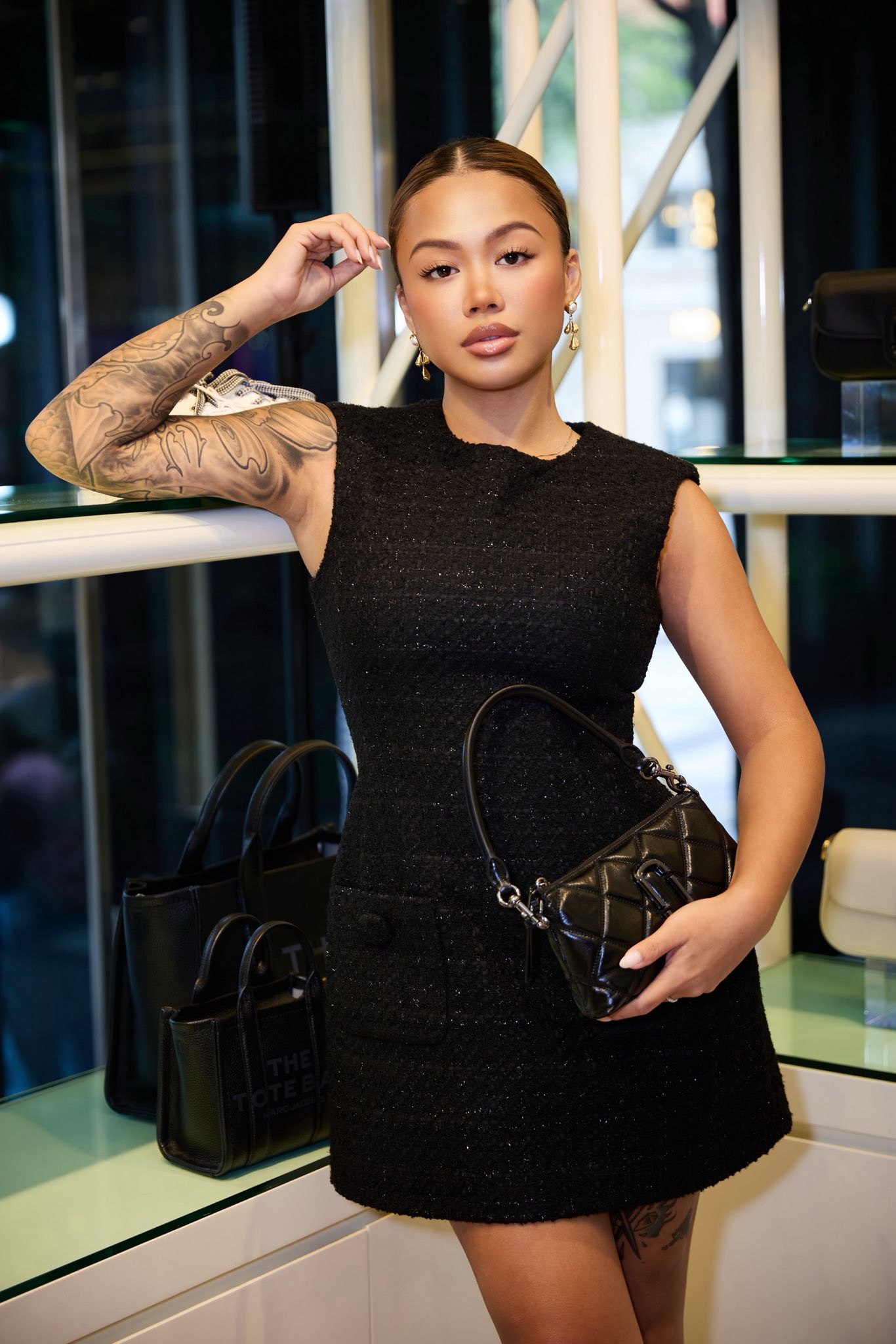 TikToker ABG Tina vướng tranh cãi vụ không trả hóa đơn 5,3 triệu khi cứu mèo hoang- Ảnh 1. TikToker ABG Tina vướng tranh cãi vụ không trả hóa đơn 5,3 triệu khi cứu mèo hoang- Ảnh 1.