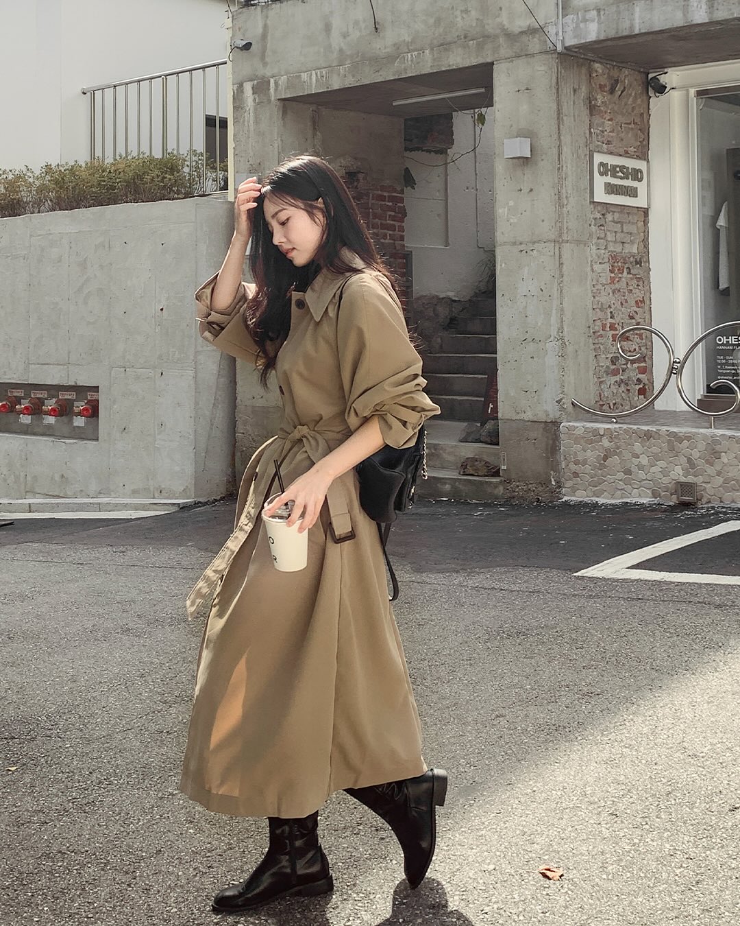 5 mẫu áo khoác tới tận mùa xuân 3 năm nữa mặc vẫn đẹp- Ảnh 6. 5 mẫu áo khoác tới tận mùa xuân 3 năm nữa mặc vẫn đẹp- Ảnh 6.