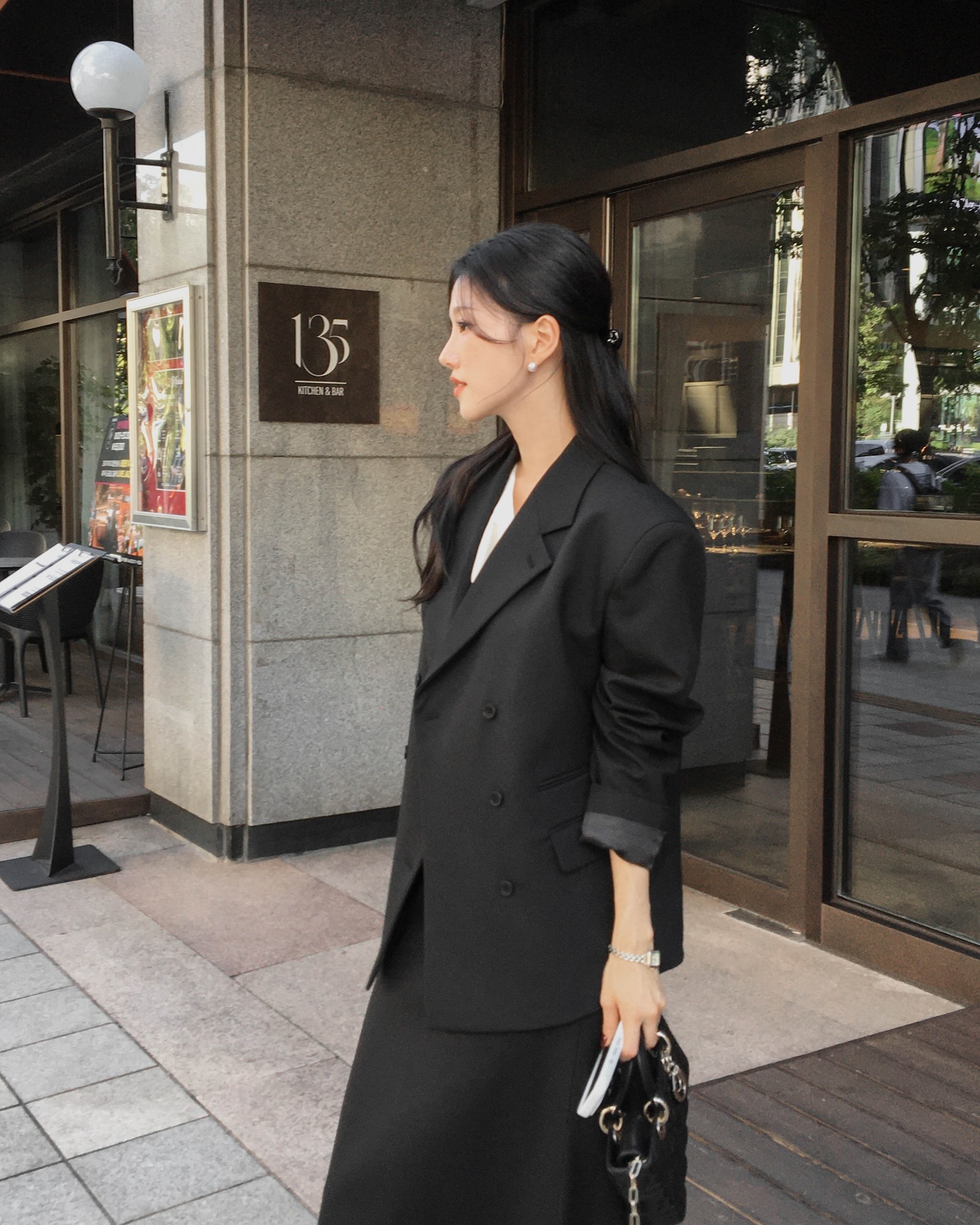 5 mẫu áo khoác tới tận mùa xuân 3 năm nữa mặc vẫn đẹp- Ảnh 1. 5 mẫu áo khoác tới tận mùa xuân 3 năm nữa mặc vẫn đẹp- Ảnh 1.