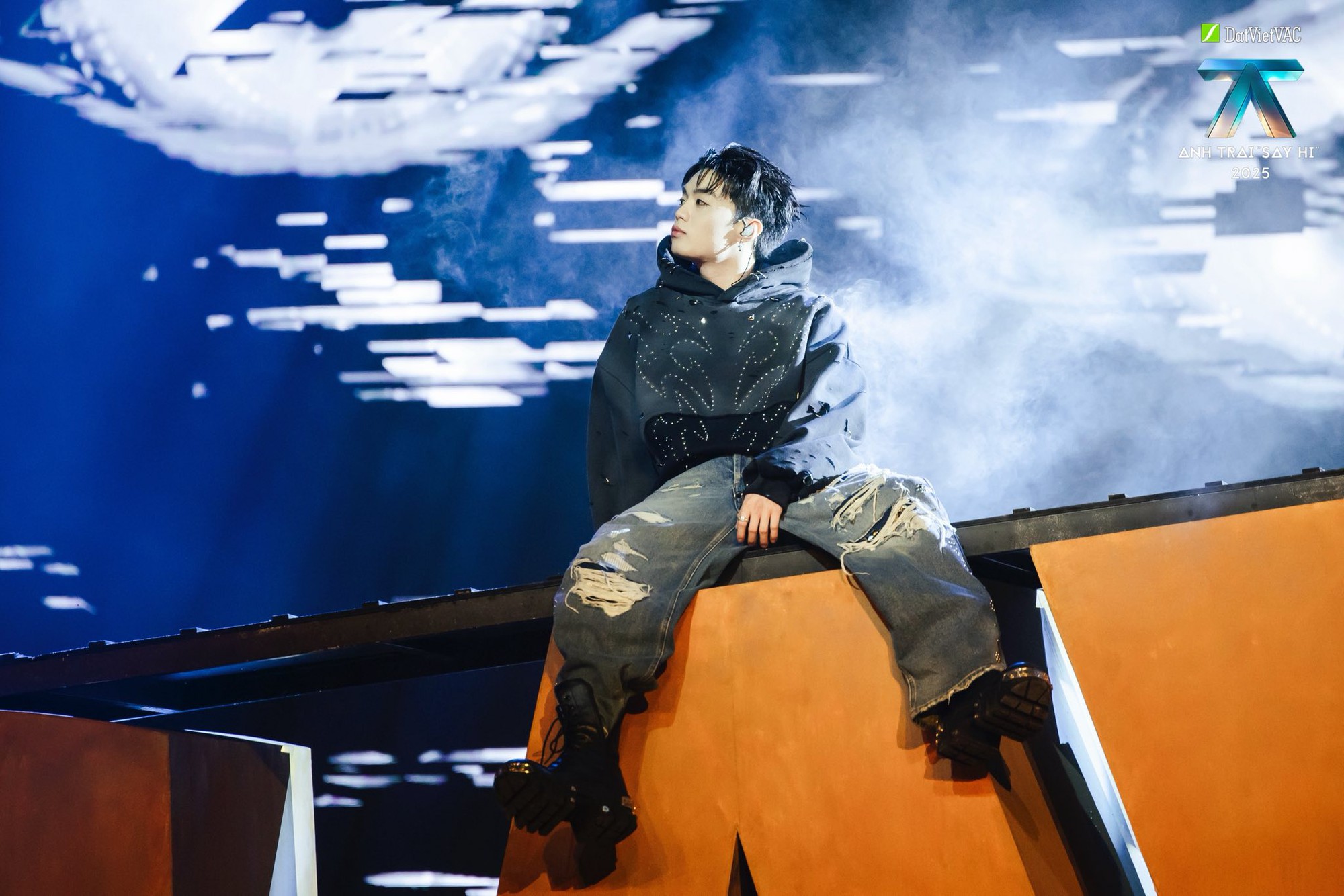 Bùng nổ tranh cãi ngôi vị Quán quân Anh Trai Say Hi của Negav- Ảnh 10. Bùng nổ tranh cãi ngôi vị Quán quân Anh Trai Say Hi của Negav- Ảnh 10.