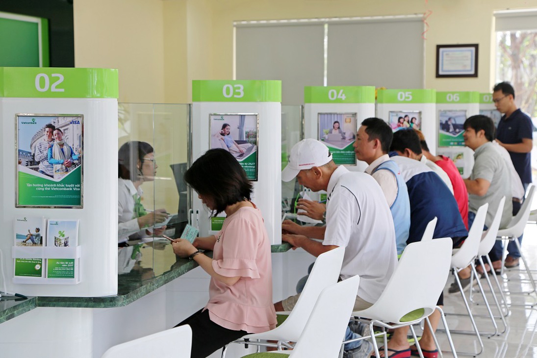 Vietcombank, VietinBank, Agribank, BIDV… "đóng băng" tài khoản, tạm ngừng toàn bộ giao dịch rút/chuyển tiền đối với 5 trường hợp sau- Ảnh 1. Vietcombank, VietinBank, Agribank, BIDV… "đóng băng" tài khoản, tạm ngừng toàn bộ giao dịch rút/chuyển tiền đối với 5 trường hợp sau- Ảnh 1.