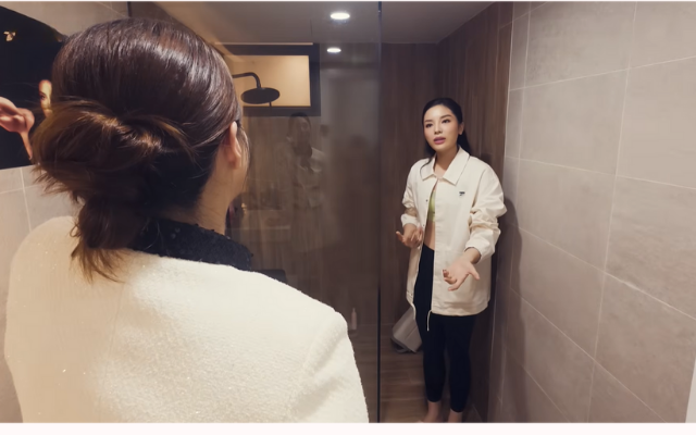 Giúp việc đến cọ toilet, bị Kỳ Duyên quát thẳng vào mặt: Giúp việc đến cọ toilet, bị Kỳ Duyên quát thẳng vào mặt: