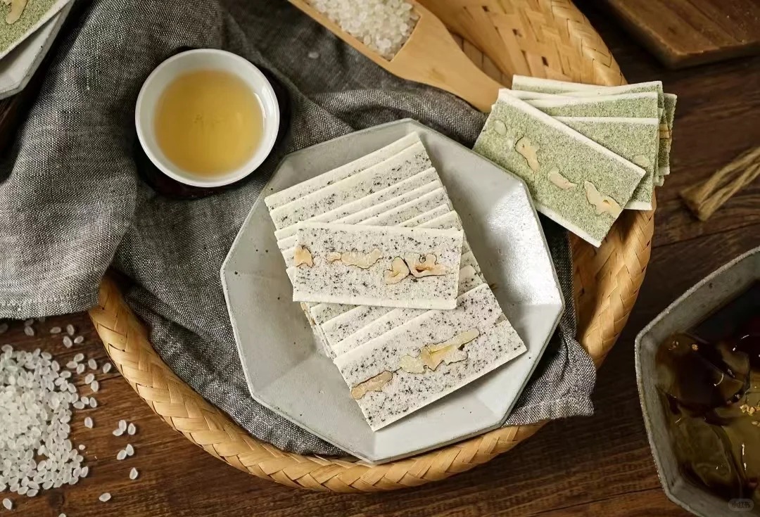 Kỳ lạ món bánh phải "ủ bột" suốt 6 tháng mới được làm, mỏng như giấy, trắng như tuyết khiến vua Càn Long mê mẩn quên cả làm thơ- Ảnh 5.