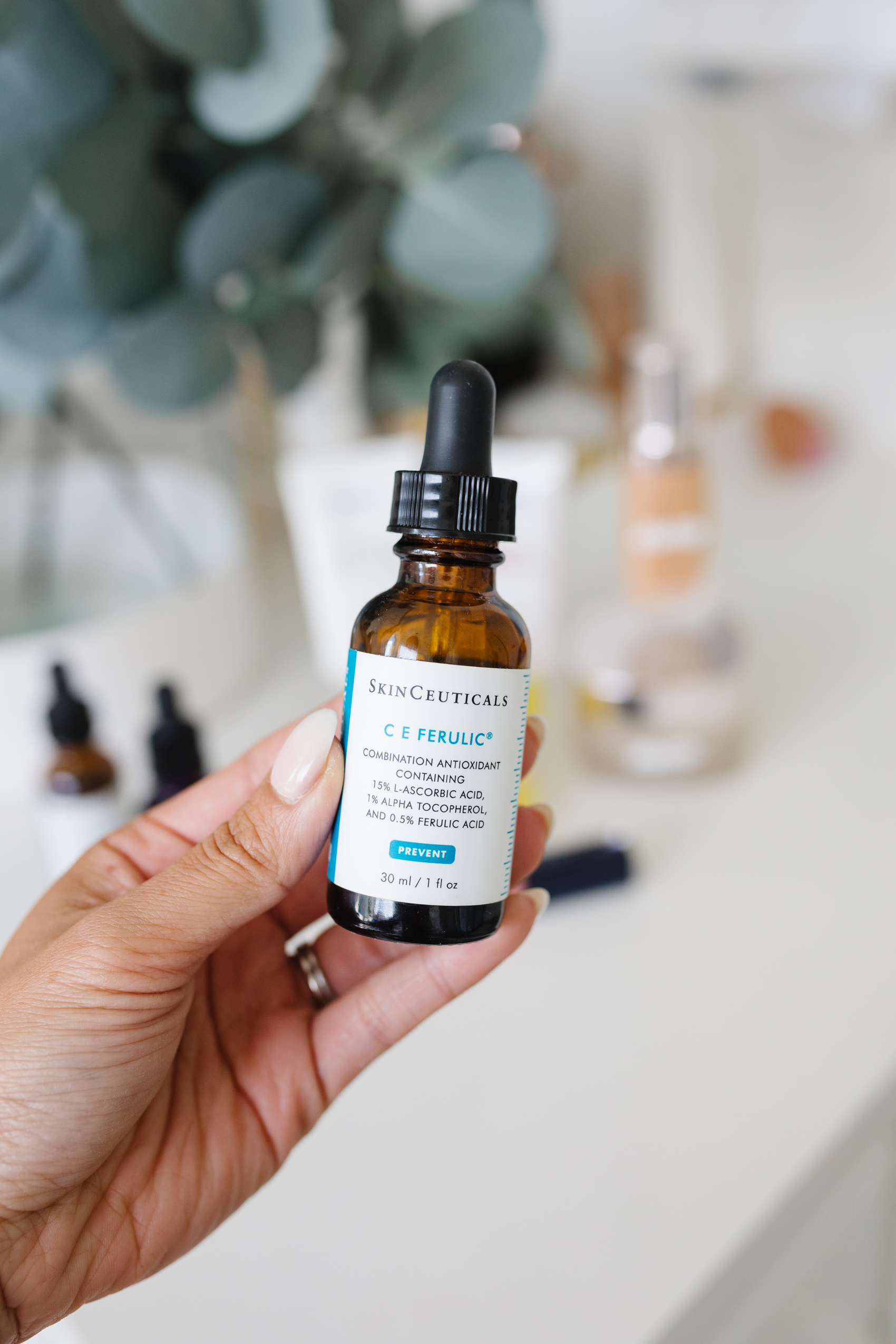 5 lọ serum l&agrave;m s&aacute;ng da n&ecirc;n thử bằng được: N&acirc;ng t&ocirc;ng rạng rỡ, một số loại l&agrave;m mờ cả th&acirc;m n&aacute;m l&acirc;u năm- Ảnh 3.