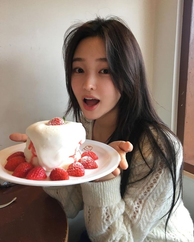 Ăn mấy món quen này, da già đi nhanh hơn bạn nghĩ- Ảnh 1.