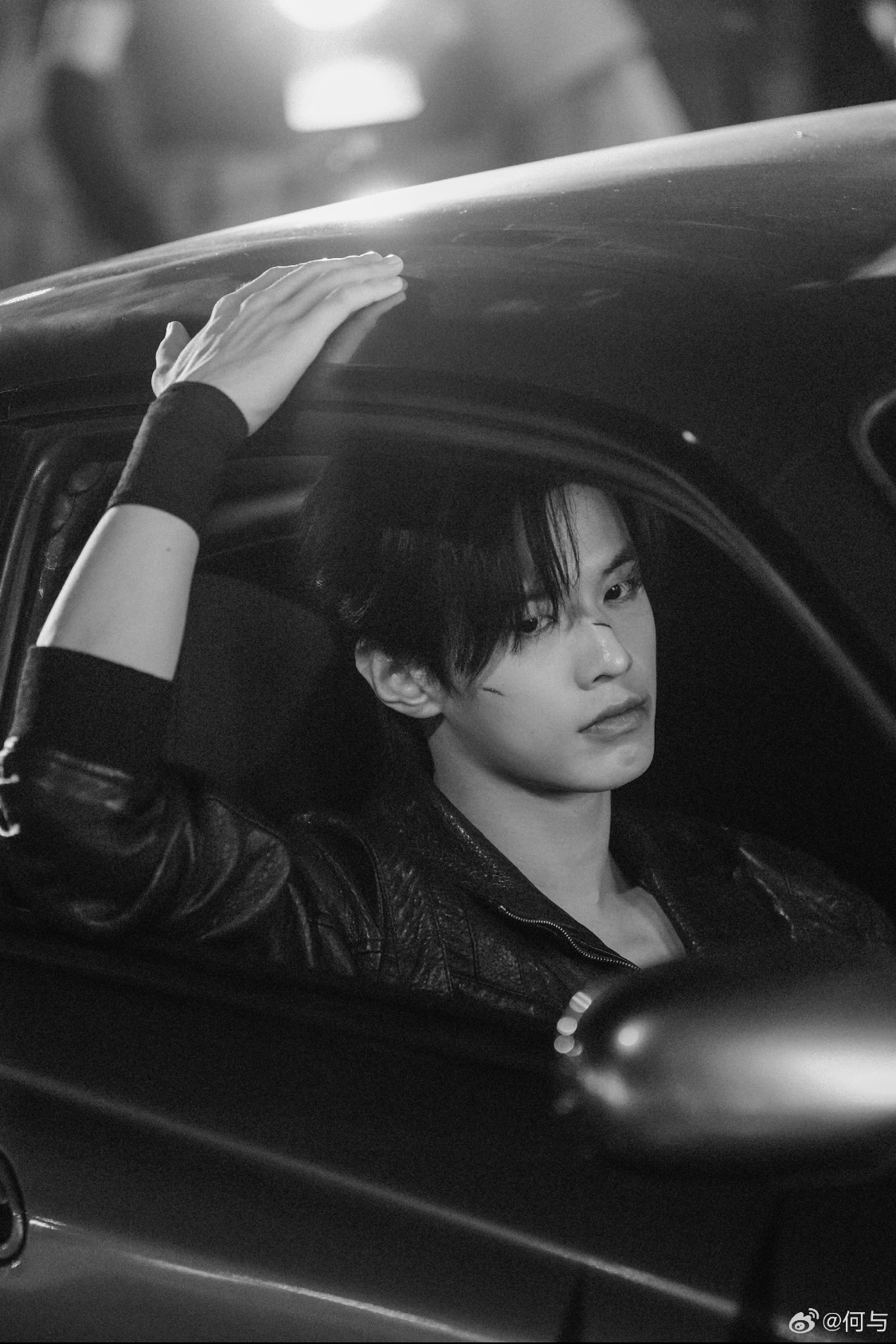 Làm sửa xe thôi ai mượn đẹp thế này hả trời: Visual mướt mắt thôi rồi, át vía hết minh tinh điện ảnh mất- Ảnh 5. Làm sửa xe thôi ai mượn đẹp thế này hả trời: Visual mướt mắt thôi rồi, át vía hết minh tinh điện ảnh mất- Ảnh 5.