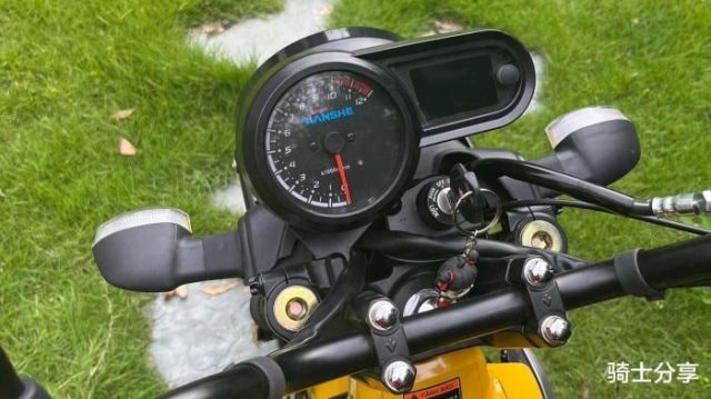 'Bản sao' Yamaha PG-1 ra mắt, giá chưa tới 30 triệu đồng rẻ ngang Wave Alpha- Ảnh 1.