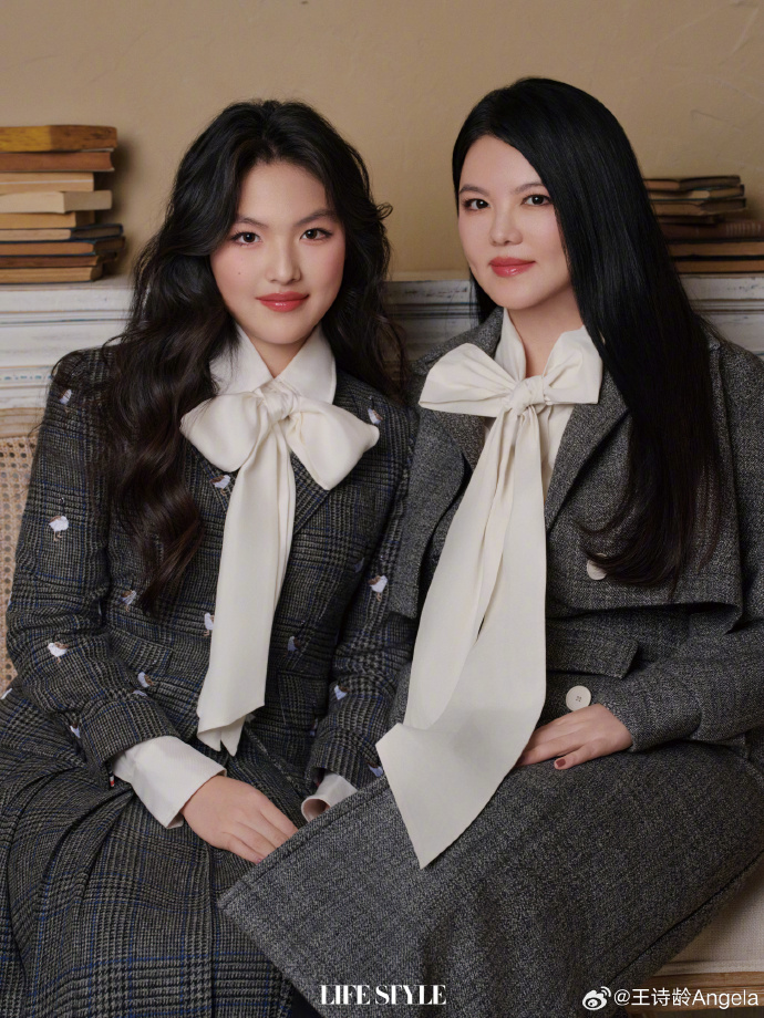 Sao nh&iacute; Bố ơi m&igrave;nh đi đ&acirc;u thế 16 tuổi đ&atilde; c&oacute; Rolls-Royce ri&ecirc;ng, vi vu bằng Maybach 56 tỷ- Ảnh 8.