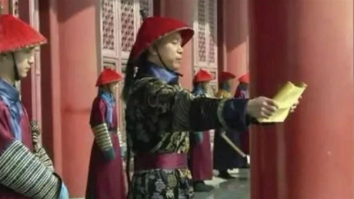 C&uacute; lừa của phim ảnh: Th&aacute;i gi&aacute;m phần lớn m&ugrave; chữ nhưng lu&ocirc;n l&agrave; người đọc chiếu chỉ- Ảnh 1.