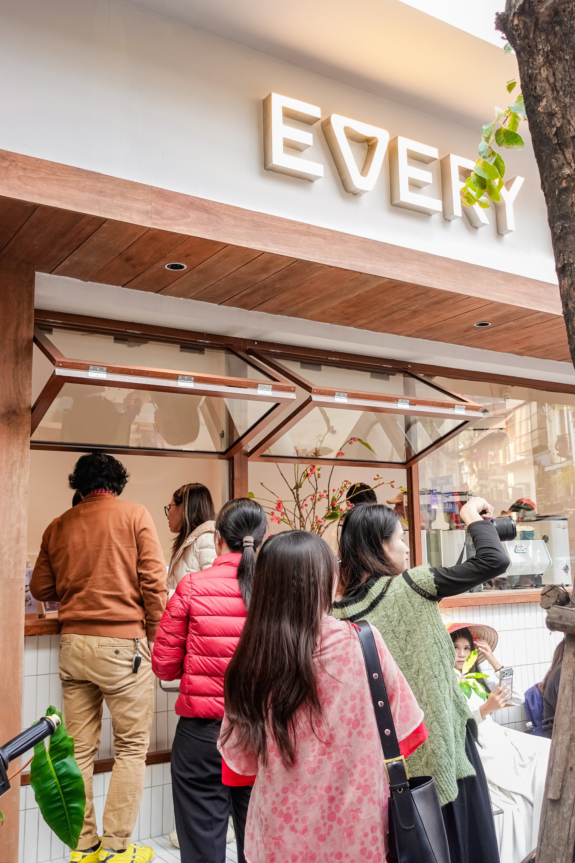 Lần đầu ti&ecirc;n c&oacute; mặt tại H&agrave; Nội, thương hiệu c&agrave; ph&ecirc; mới của "cha đẻ" The Coffee House c&oacute; g&igrave; hot?- Ảnh 17.