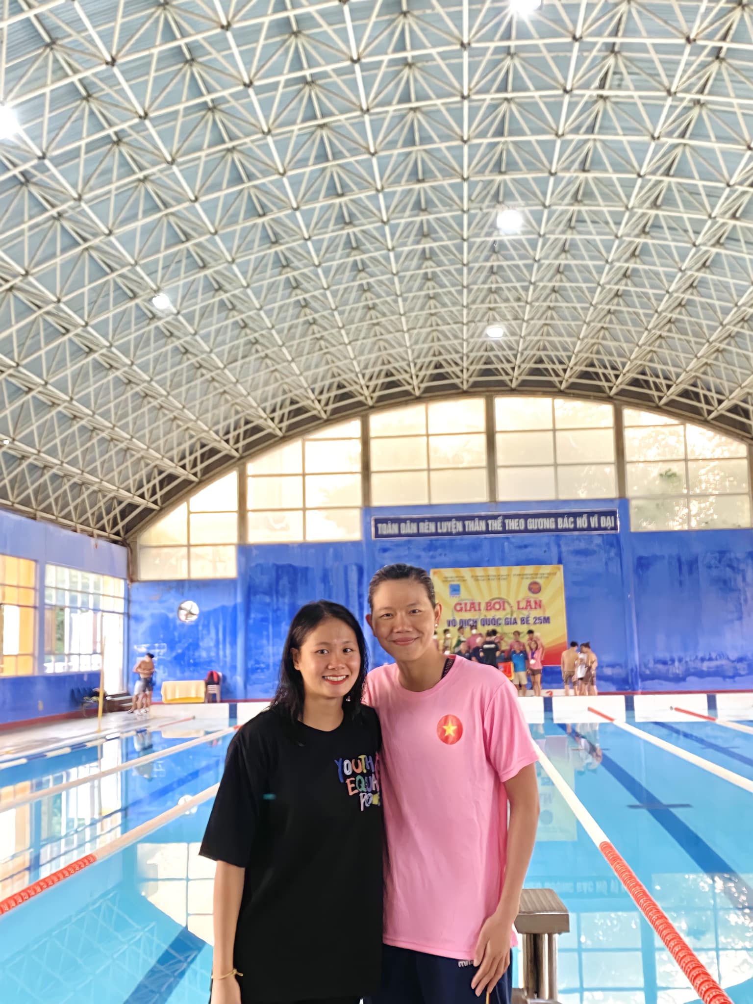 "Tiên cá" khóc ở SEA Games 33 là ai?- Ảnh 3. "Tiên cá" khóc ở SEA Games 33 là ai?- Ảnh 3.