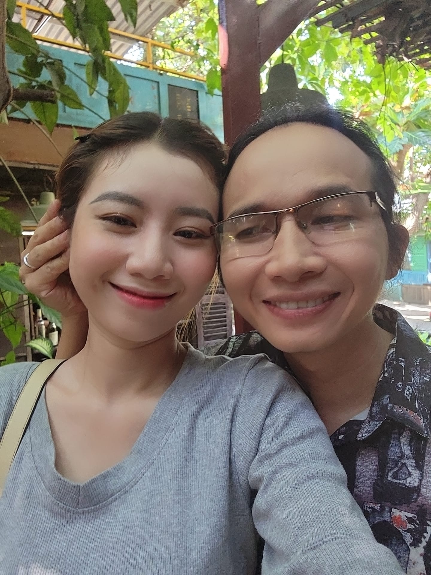 Hôn nhân của nhạc sĩ khiếm thị nổi tiếng nhất Việt Nam và mỹ nhân Vĩnh Long kém 18 tuổi- Ảnh 5. Hôn nhân của nhạc sĩ khiếm thị nổi tiếng nhất Việt Nam và mỹ nhân Vĩnh Long kém 18 tuổi- Ảnh 5.