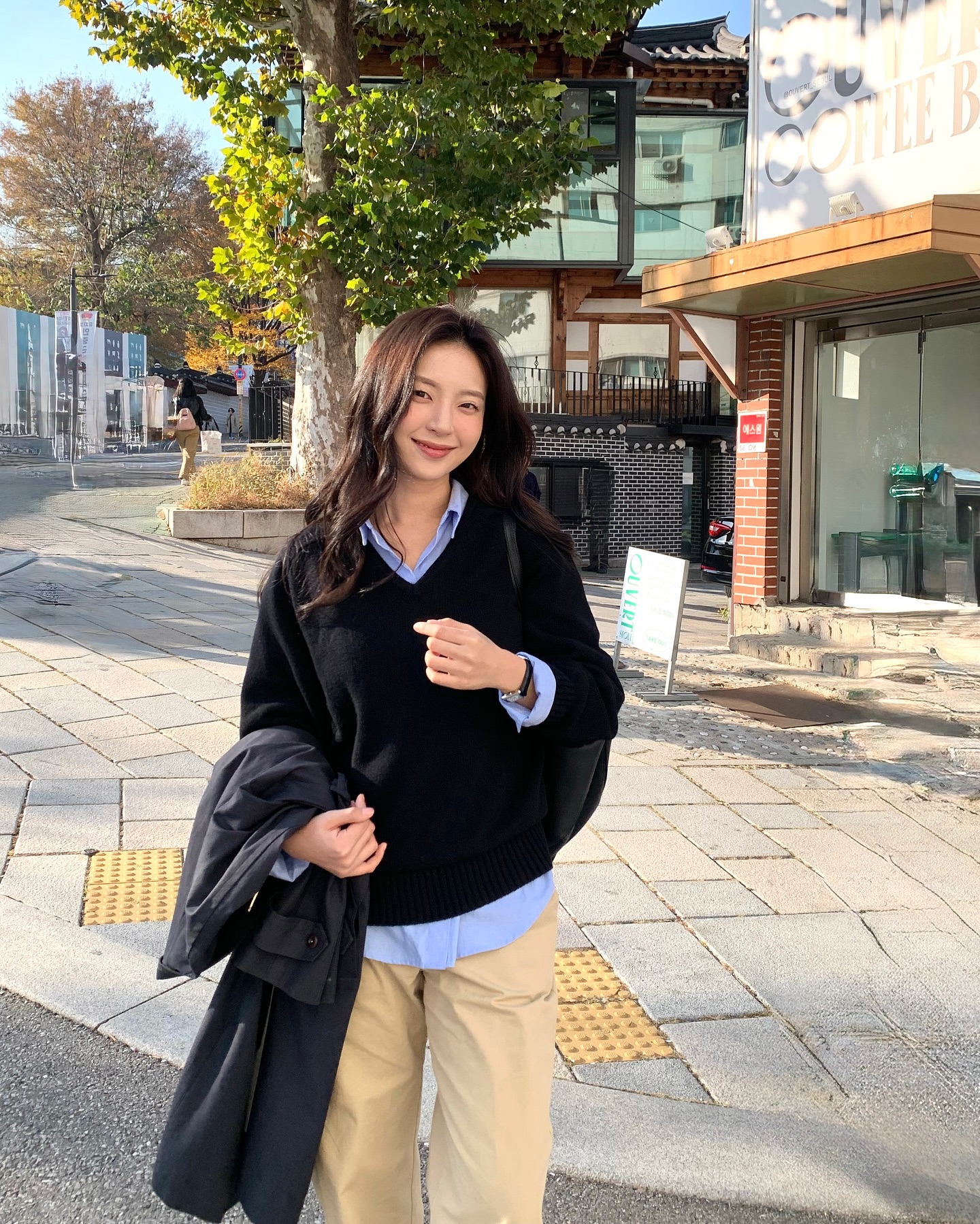 4 mẫu áo len giúp dáng thon thả, như vừa giảm được vài cân- Ảnh 5. 4 mẫu áo len giúp dáng thon thả, như vừa giảm được vài cân- Ảnh 5.