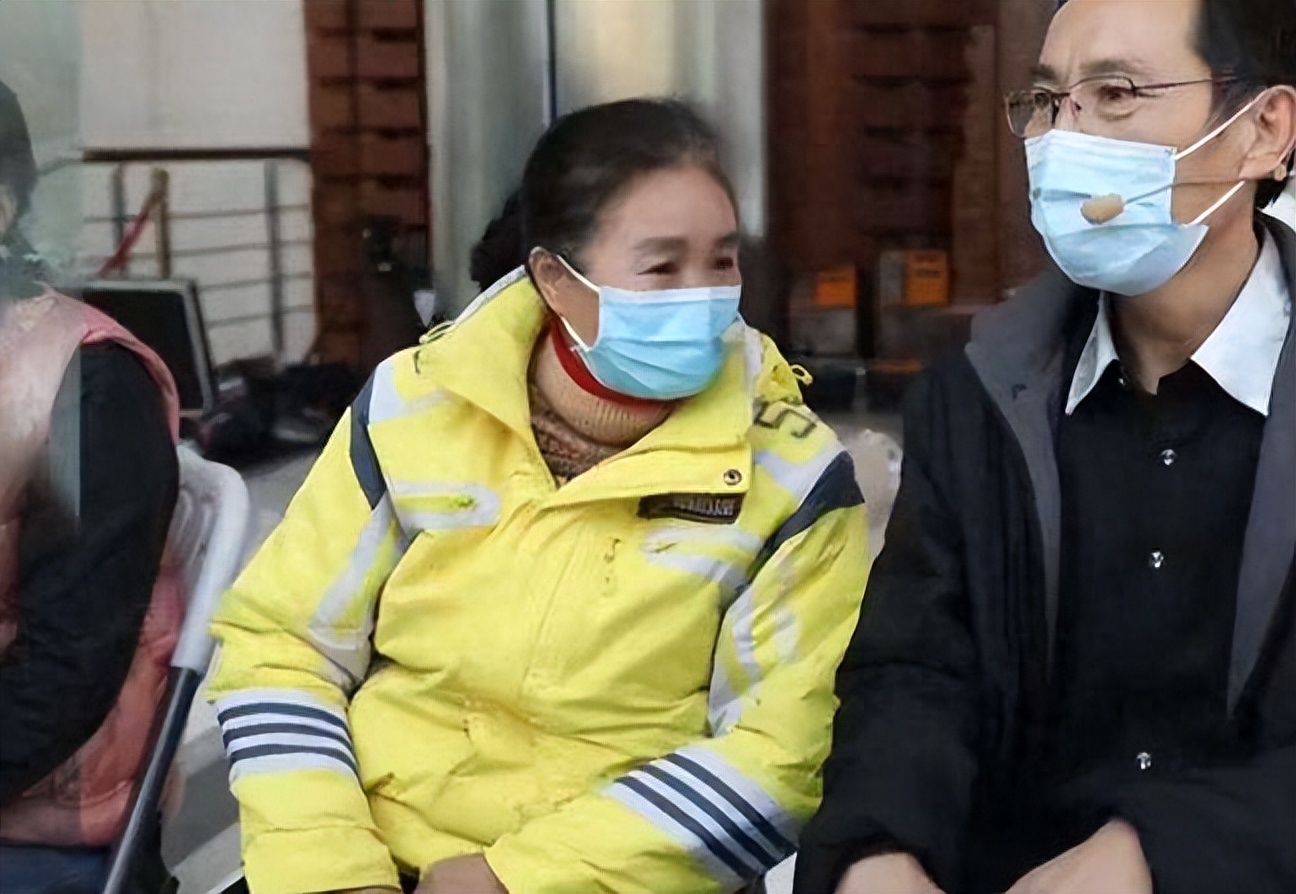 Người đàn ông mua căn nhà cũ hơn 110 triệu đồng, 17 năm sau tăng giá lên 42 tỷ đồng thì chủ cũ khởi kiện đòi lấy lại: “Nhà vẫn thuộc về tôi”- Ảnh 2. Người đàn ông mua căn nhà cũ hơn 110 triệu đồng, 17 năm sau tăng giá lên 42 tỷ đồng thì chủ cũ khởi kiện đòi lấy lại: “Nhà vẫn thuộc về tôi”- Ảnh 2.