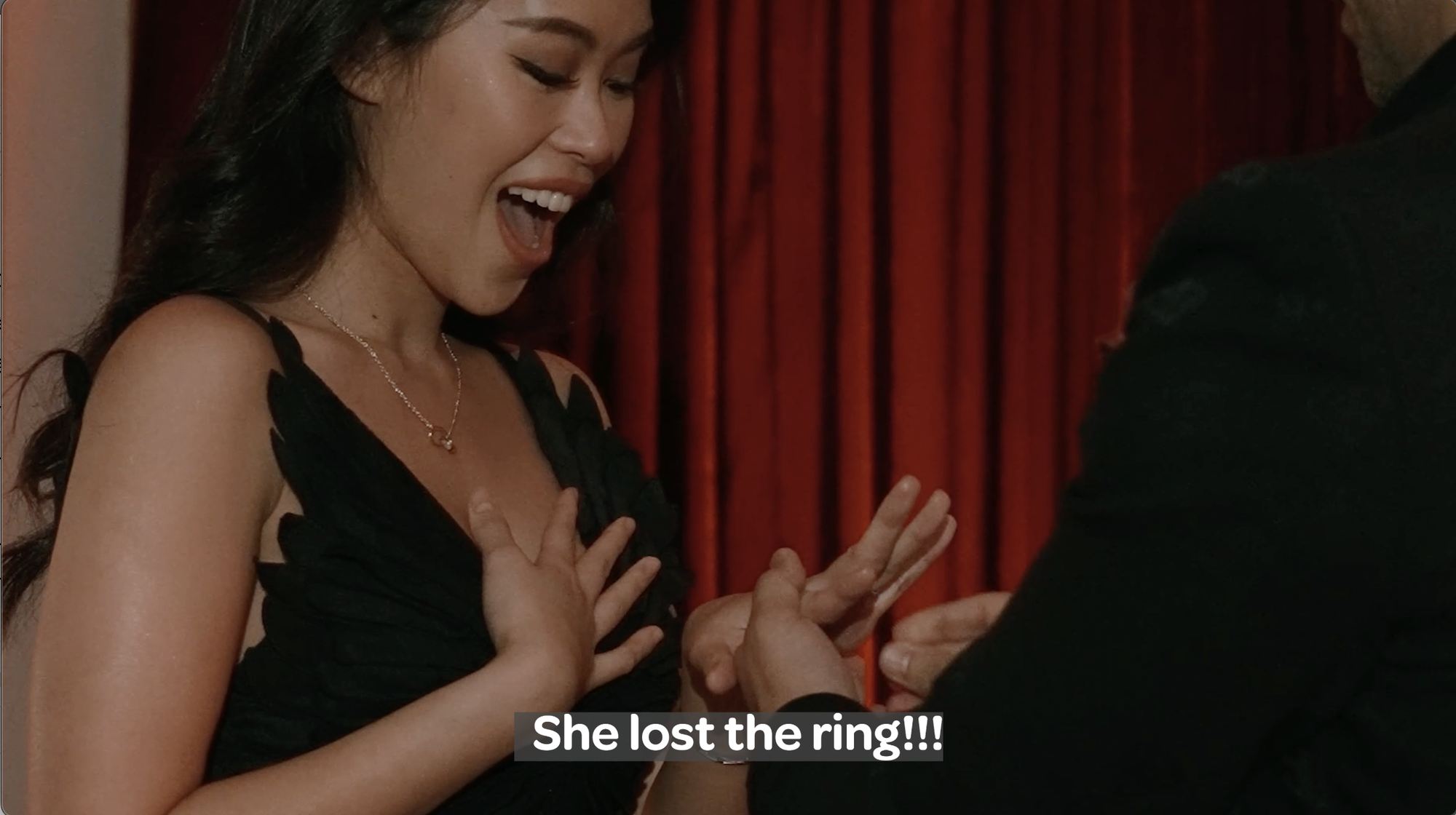 Tiên Nguyễn làm mất nhẫn kim cương khi được chồng gốc Dubai cầu hôn- Ảnh 7. Tiên Nguyễn làm mất nhẫn kim cương khi được chồng gốc Dubai cầu hôn- Ảnh 7.