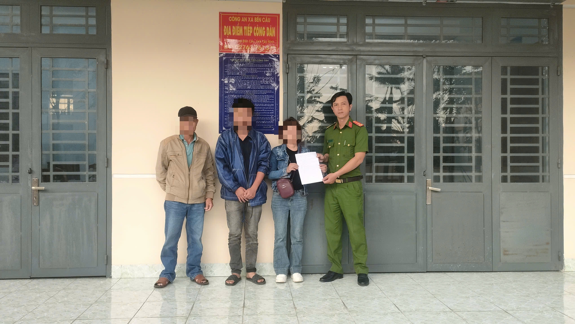 Giải cứu một thanh niên ở Lâm Đồng bị lừa sang Campuchia bán thận- Ảnh 2. Giải cứu một thanh niên ở Lâm Đồng bị lừa sang Campuchia bán thận- Ảnh 2.