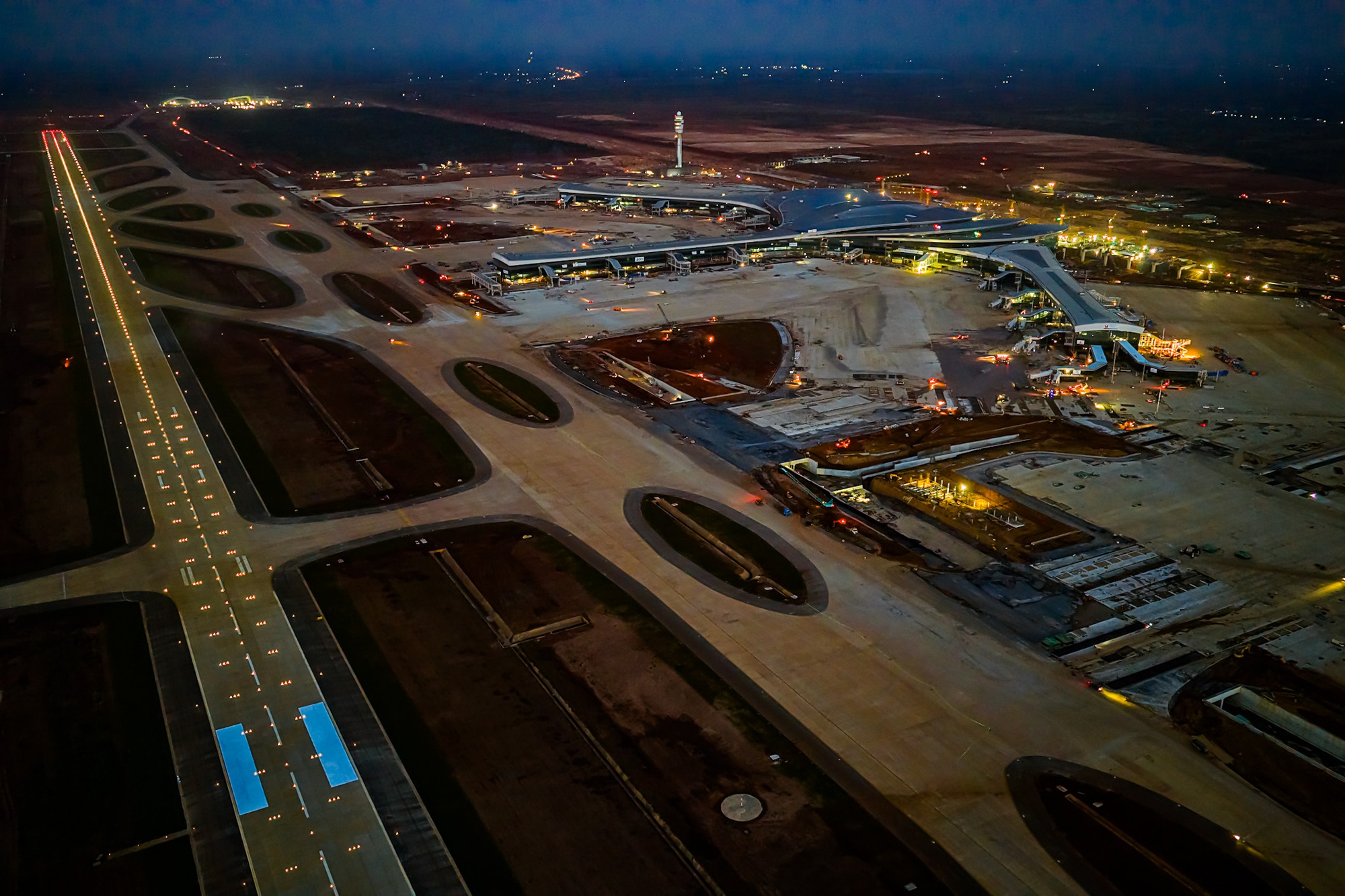 Hình ảnh sân bay Long Thành trước giờ đón chuyến bay đầu tiên- Ảnh 3. Hình ảnh sân bay Long Thành trước giờ đón chuyến bay đầu tiên- Ảnh 3.