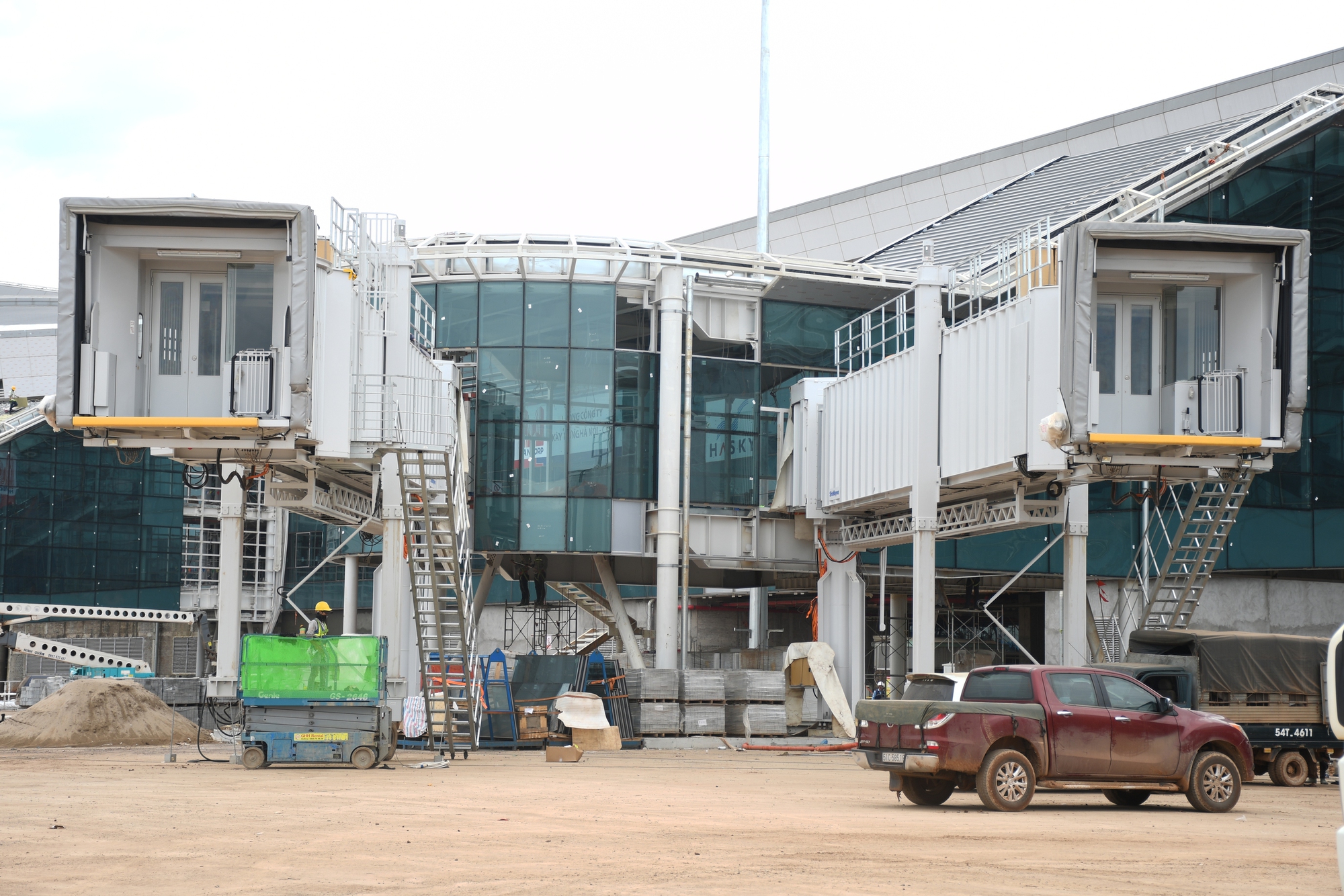 Hình ảnh sân bay Long Thành trước giờ đón chuyến bay đầu tiên- Ảnh 7. Hình ảnh sân bay Long Thành trước giờ đón chuyến bay đầu tiên- Ảnh 7.