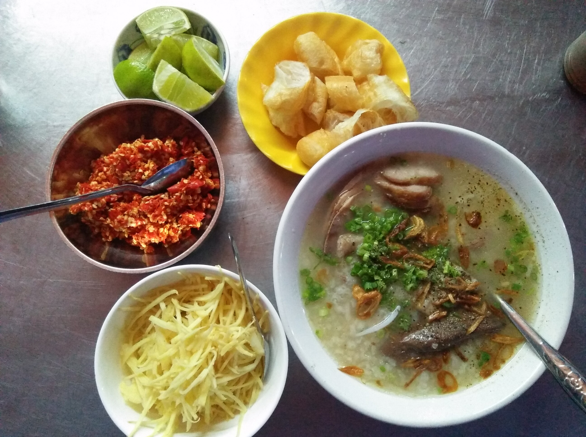 Vượt qua cháo gà, món ăn chỉ từ 30.000 đồng/phần này mới là đại diện Việt lọt top 6 ngon nhất châu Á- Ảnh 3. Vượt qua cháo gà, món ăn chỉ từ 30.000 đồng/phần này mới là đại diện Việt lọt top 6 ngon nhất châu Á- Ảnh 3.