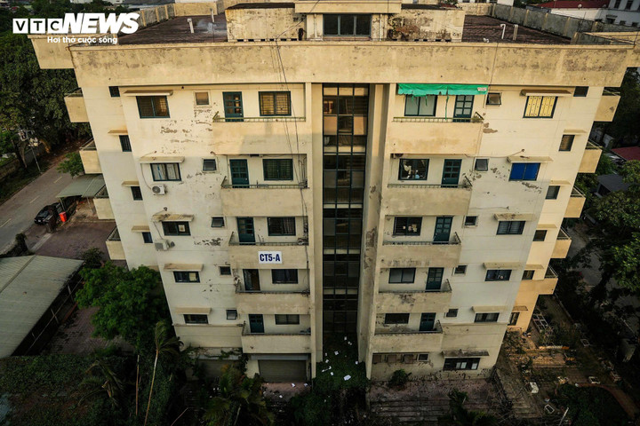 Nghìn căn tái định cư bỏ hoang giữa cơn khát nhà ở xã hội tại Hà Nội- Ảnh 2.