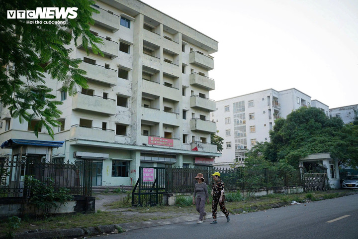 Nghìn căn tái định cư bỏ hoang giữa cơn khát nhà ở xã hội tại Hà Nội- Ảnh 9.