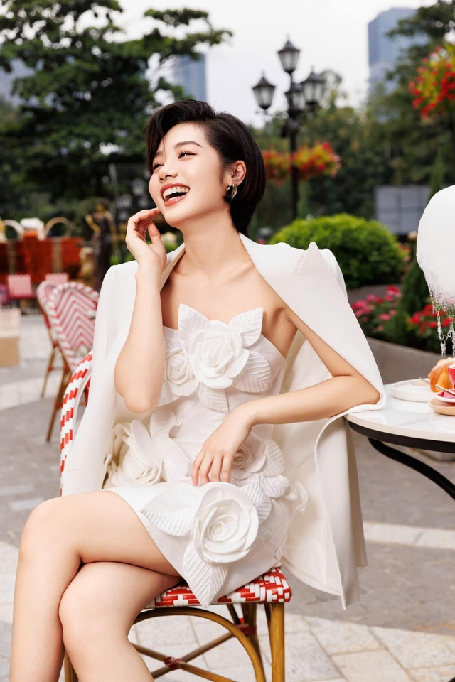 Tr&acirc;m Anh của 