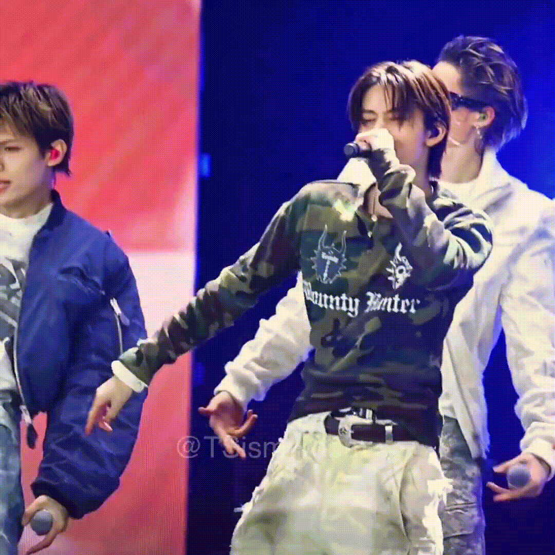 Tân binh hot nhất hiện nay “cướp hit” BTS- Ảnh 2. Tân binh hot nhất hiện nay “cướp hit” BTS- Ảnh 2.