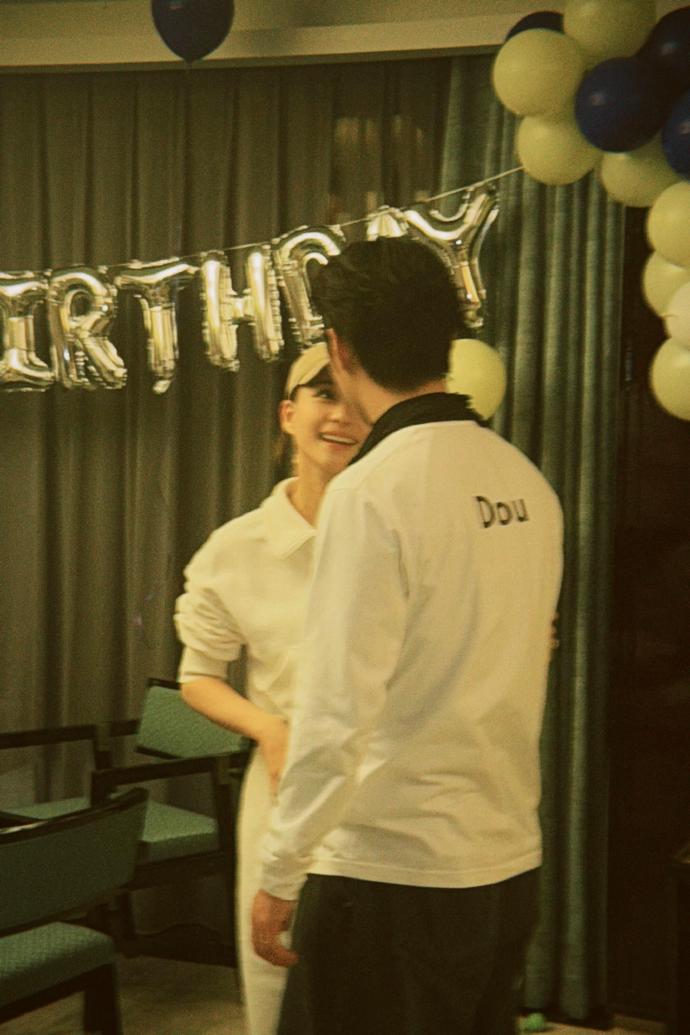 &Aacute;i nữ tr&ugrave;m s&ograve;ng bạc Macau cũng c&oacute; ng&agrave;y phải 