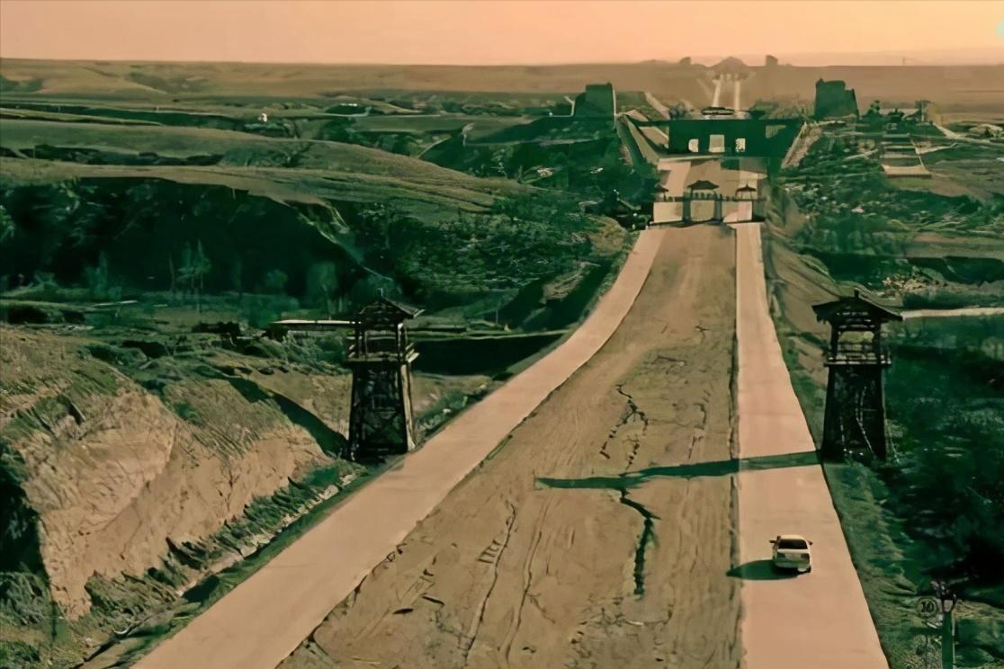 Trung Quốc có phát hiện quan trọng về “đại lộ” thời nhà Tần- Ảnh 2. Trung Quốc có phát hiện quan trọng về “đại lộ” thời nhà Tần- Ảnh 2.