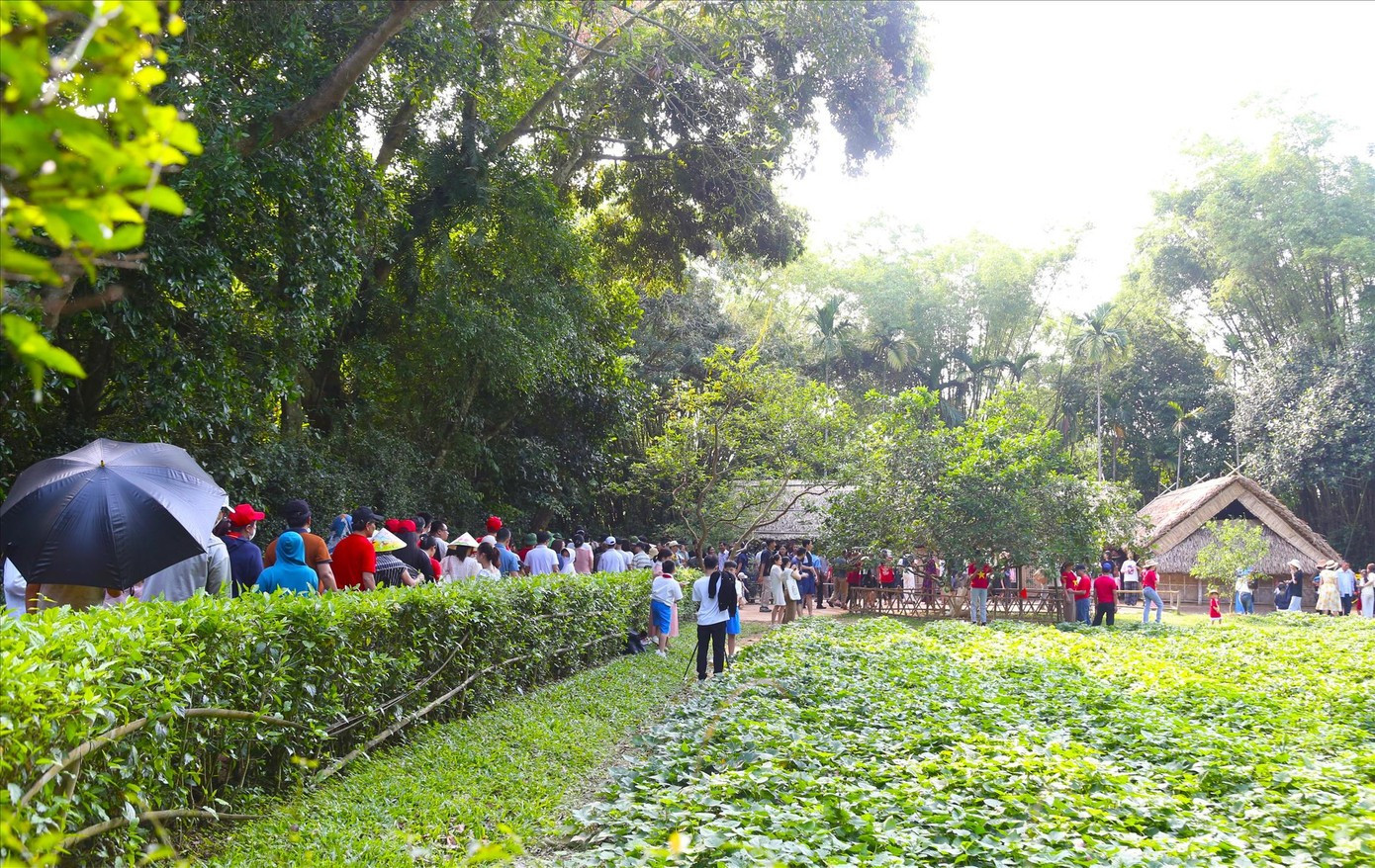 Du lịch Nghệ An thu hơn 30.600 tỷ d&ugrave; b&atilde;o lũ dồn dập- Ảnh 1.