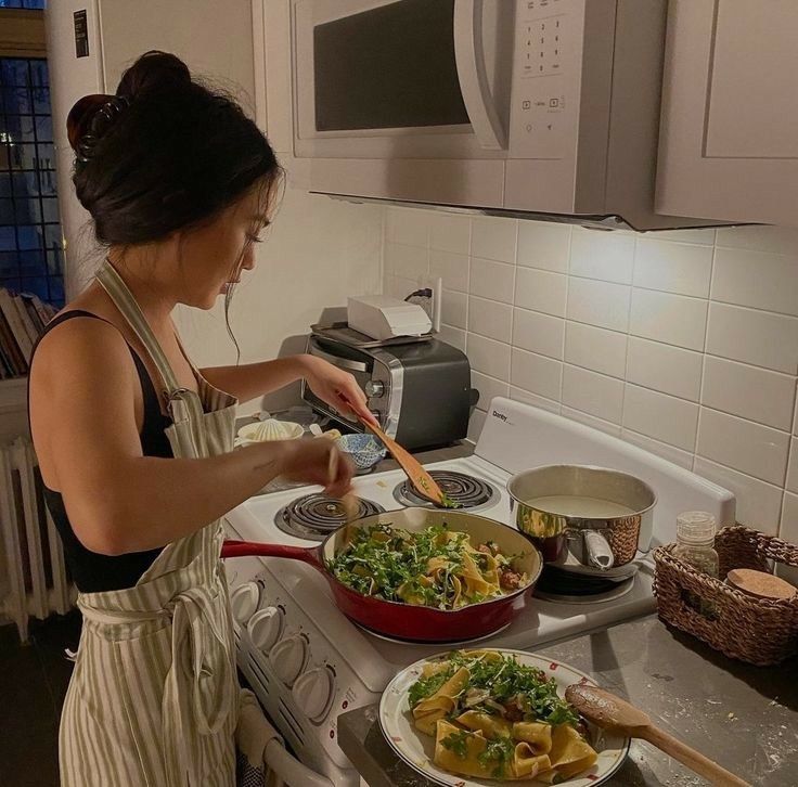 Bữa cơm 80k 4 m&oacute;n của vợ chồng ở TP.HCM g&acirc;y tranh c&atilde;i- Ảnh 2.