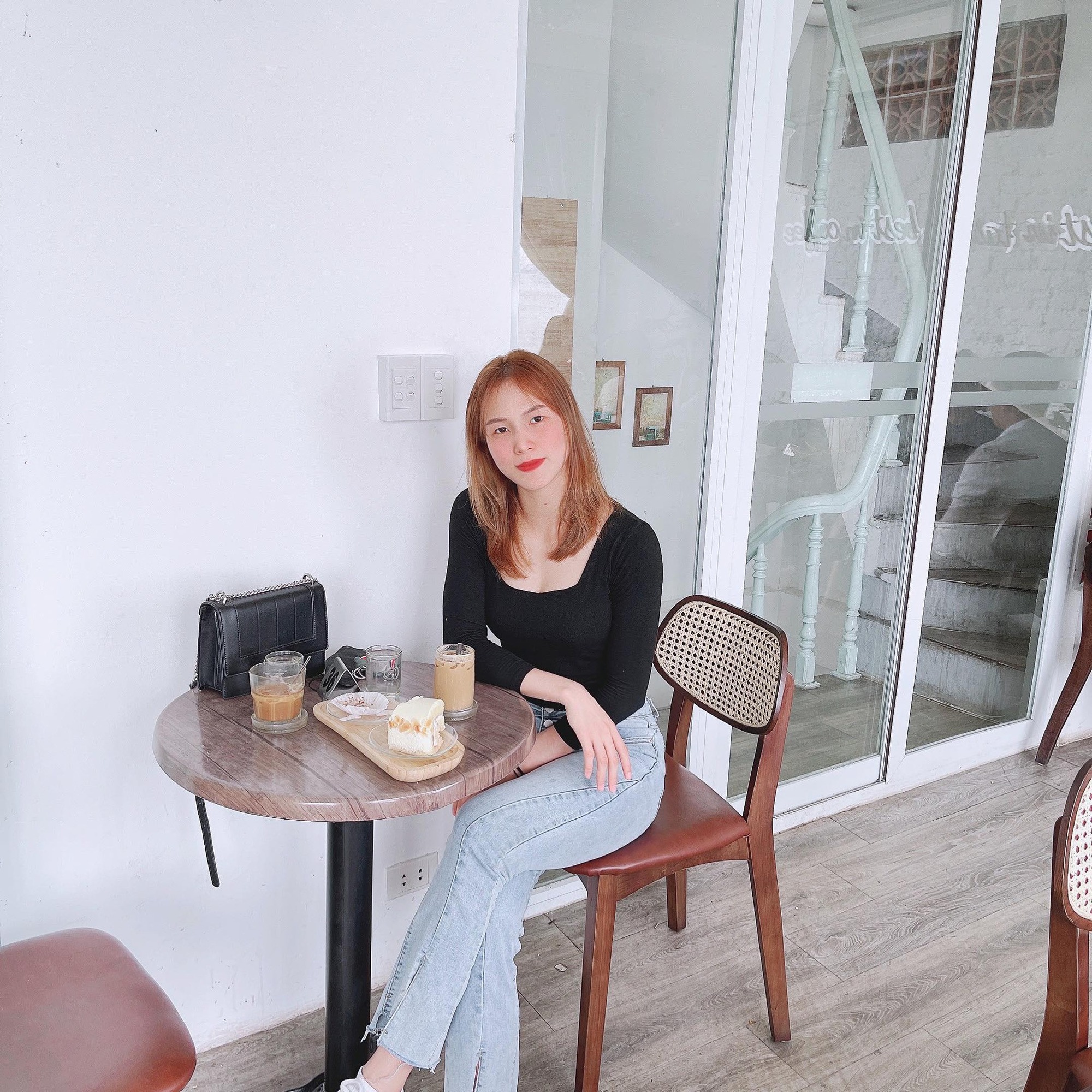 Nữ võ sĩ Việt Nam đời thường xinh đẹp ngất ngây, Nữ võ sĩ Việt Nam đời thường xinh đẹp ngất ngây,