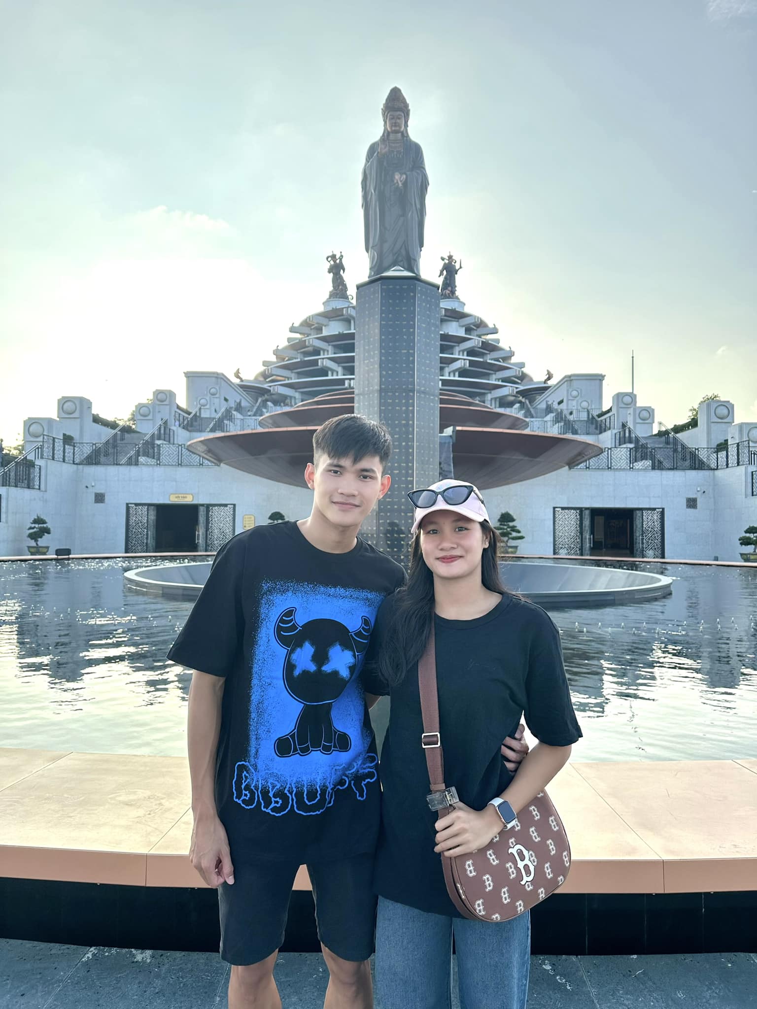 Bức ảnh gây sốt của cặp đôi hot nhất SEA Games 33: Trai tài gái giỏi, đẹp đôi còn Bức ảnh gây sốt của cặp đôi hot nhất SEA Games 33: Trai tài gái giỏi, đẹp đôi còn