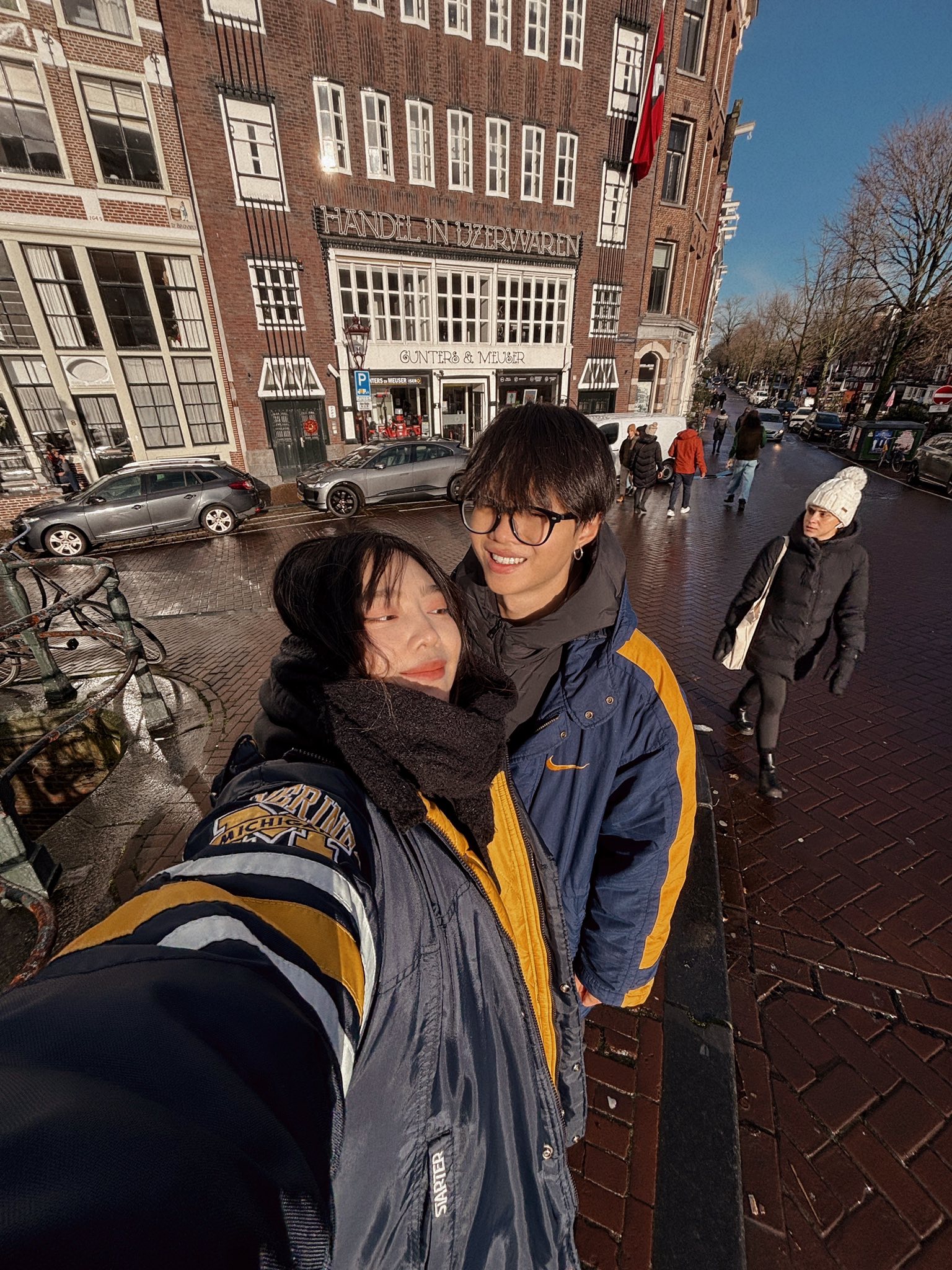 Nữ quản l&yacute; vừa được sao nam Vbiz cầu h&ocirc;n l&agrave; ai?- Ảnh 7.