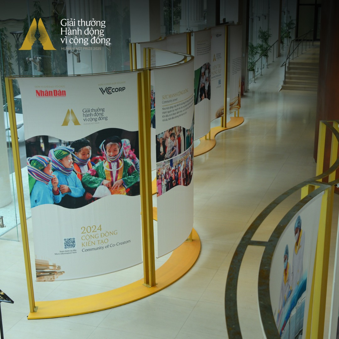 Gala trao giải Human Act Prize 2025: Vinh danh những dự án xuất sắc, nỗ lực vì mục tiêu kiên trì phụng sự- Ảnh 9. Gala trao giải Human Act Prize 2025: Vinh danh những dự án xuất sắc, nỗ lực vì mục tiêu kiên trì phụng sự- Ảnh 9.