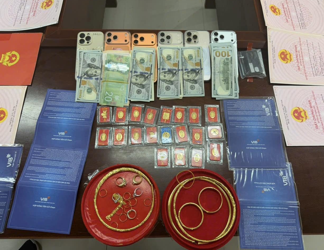 Bắt tạm giam Huỳnh Đức Vân, những ai là bị hại cần liên hệ ngay cơ quan công an- Ảnh 3. Bắt tạm giam Huỳnh Đức Vân, những ai là bị hại cần liên hệ ngay cơ quan công an- Ảnh 3.