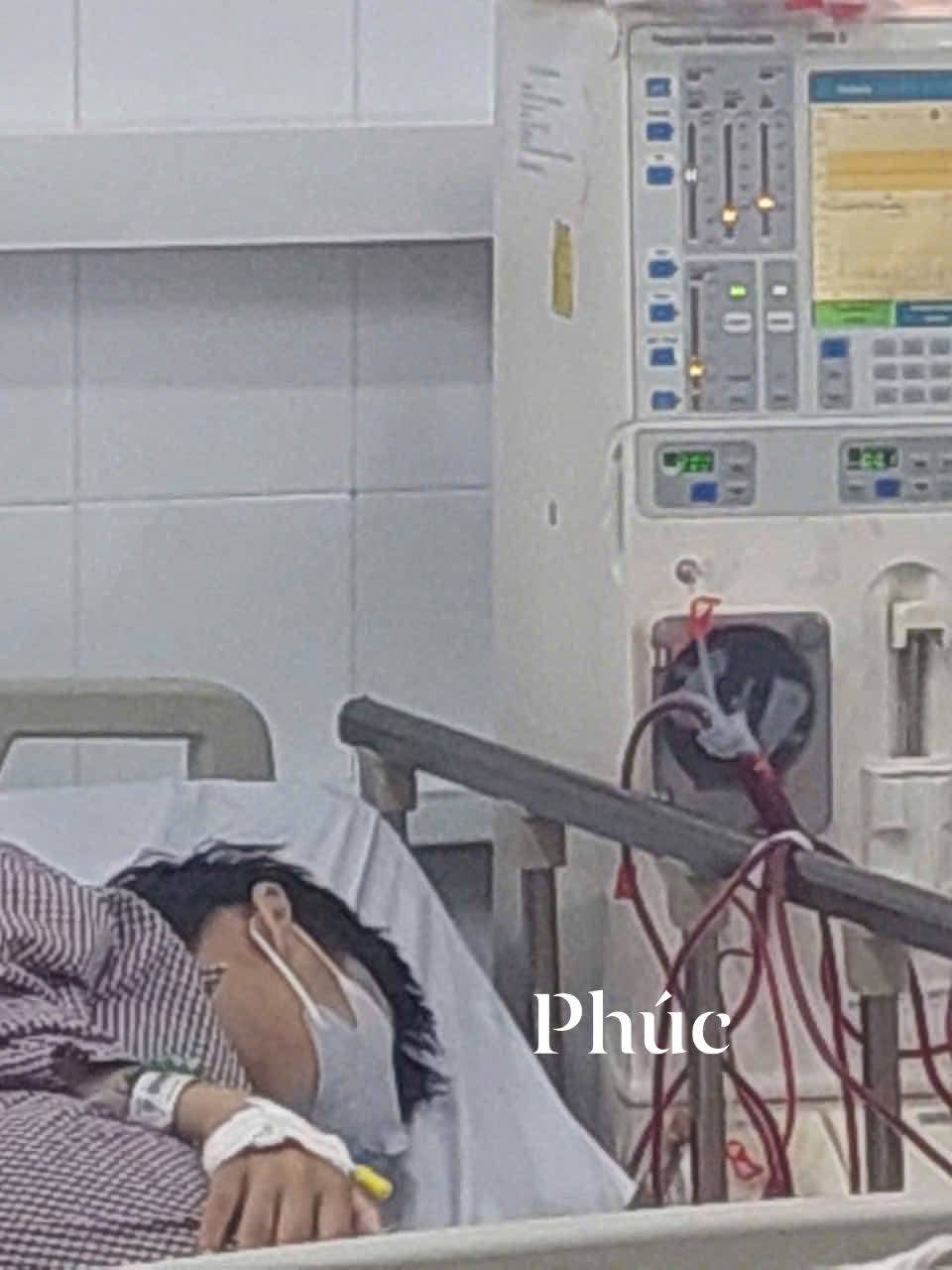 Con trai 16 tuổi học giỏi, m&ecirc; thể thao nhưng bị suy thận giai đoạn cuối, người bố x&oacute;t xa chia sẻ 2 việc m&agrave; con đ&atilde; l&agrave;m qu&aacute; nhiều- Ảnh 2.