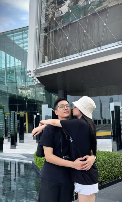 Anh trai c&ocirc;ng khai vợ hot girl sau khi &acirc;m thầm c&oacute; con trai chung?- Ảnh 6.