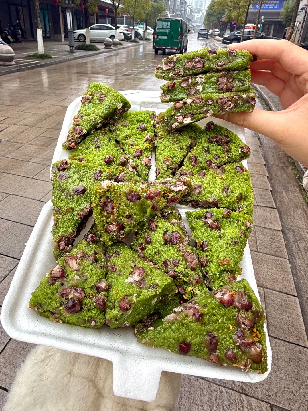 Tưởng là matcha nhưng không phải: Món bánh Tưởng là matcha nhưng không phải: Món bánh